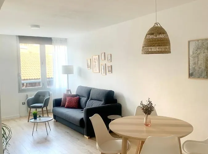 San Lorenzo Con Parking Lägenhet *