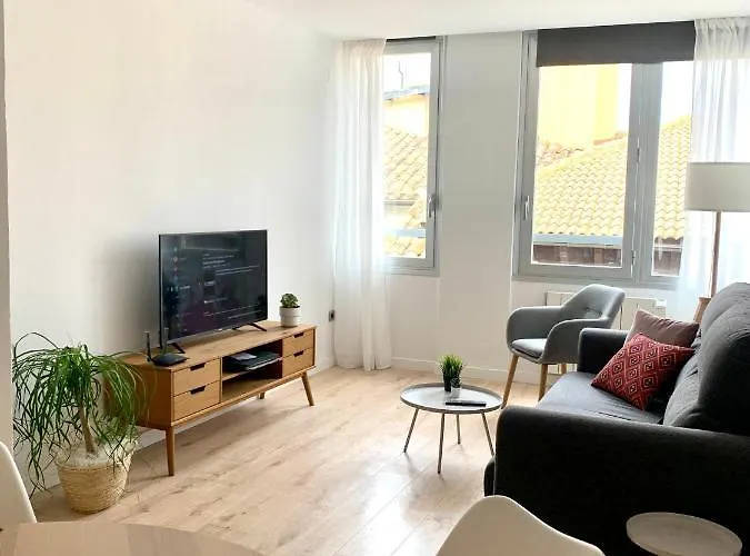 Lägenhet San Lorenzo Con Parking Huesca